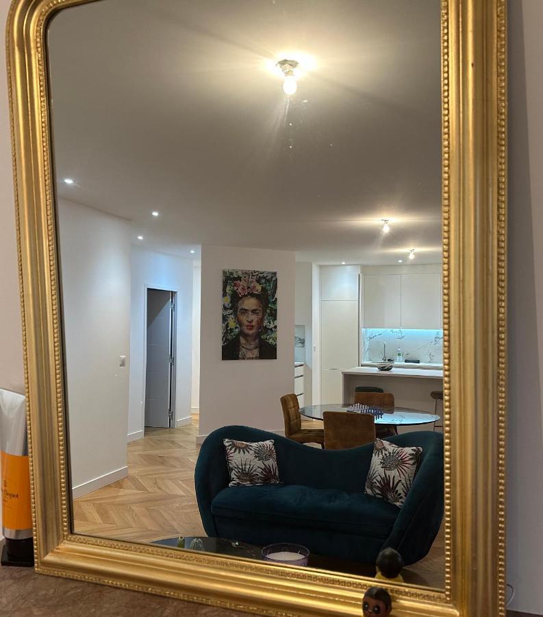 Bel Appartement Avec Parking Au Coeur De ריימס מראה חיצוני תמונה